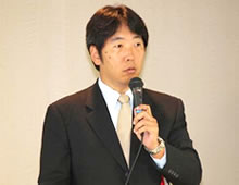 栗田氏